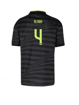 Real Madrid David Alaba #4 Ausweichtrikot 2022-23 Kurzarm